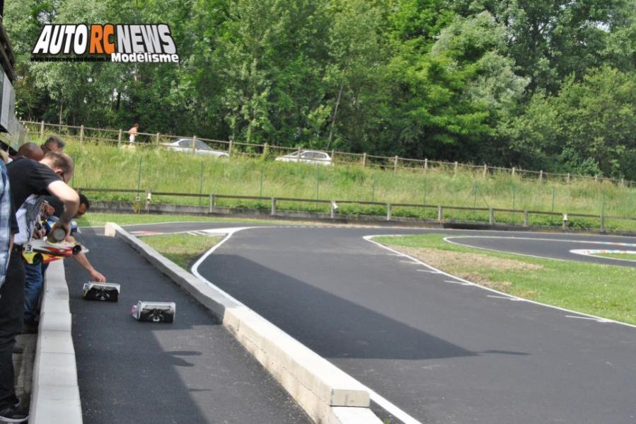 course open promo piste 1/8ème, 1/5ème et moto à grenoble au club racg le 5 juin 2016