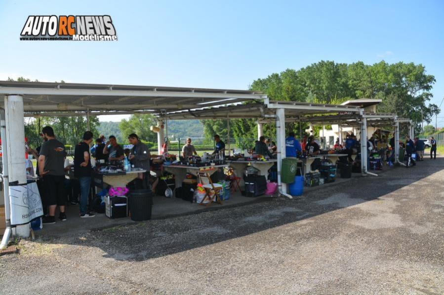 reportage 3ème cf piste 1/10 électrique ampuis amca circuit de chavaillon les 28 et 29 mai 2016