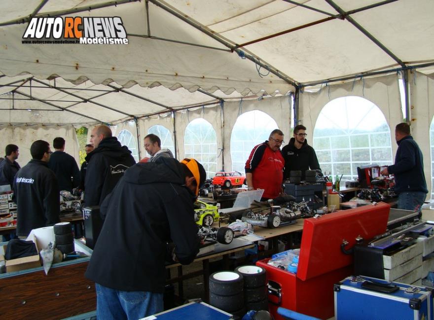 reportage 3ère cf piste 1/5ème hanvec tourisme elite, national et f1 club amco les 21 et 22 Mai 2016