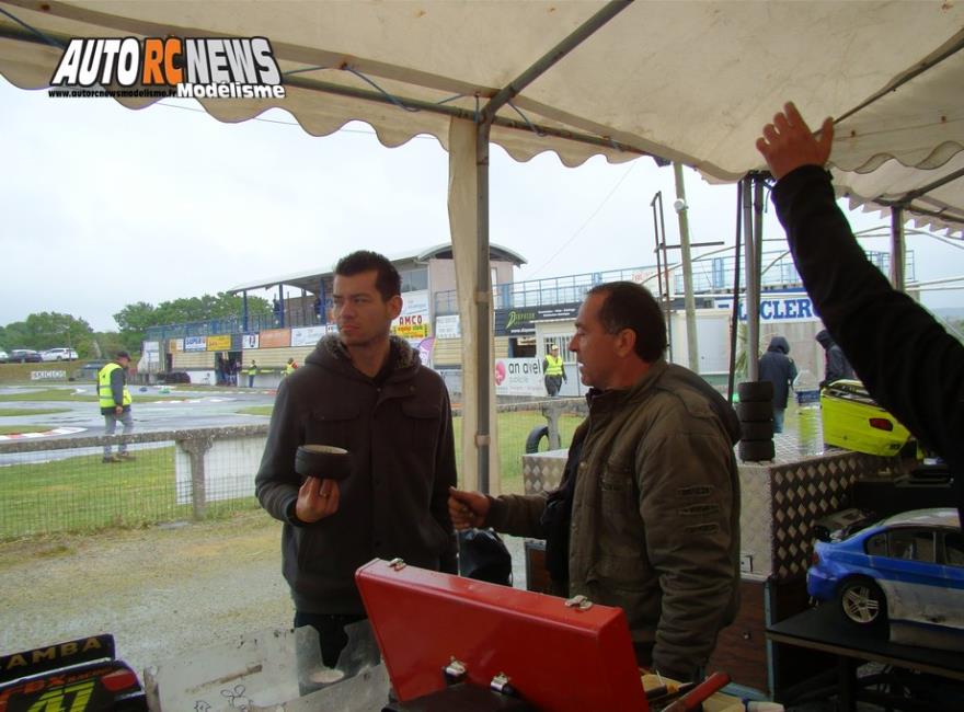 reportage 3ère cf piste 1/5ème hanvec tourisme elite, national et f1 club amco les 21 et 22 Mai 2016
