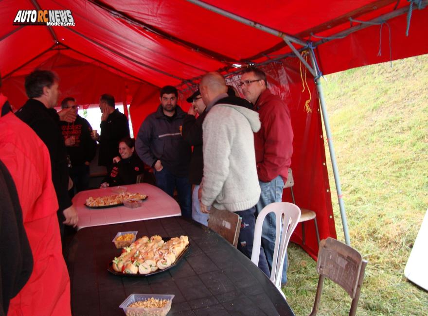 reportage 3ère cf piste 1/5ème hanvec tourisme elite, national et f1 club amco les 21 et 22 Mai 2016