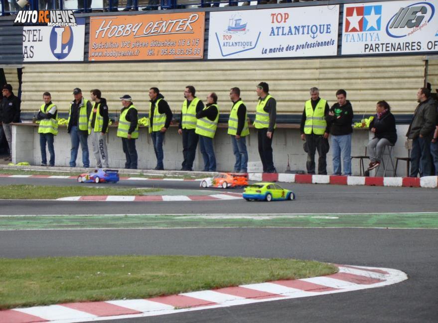 reportage 3ère cf piste 1/5ème hanvec tourisme elite, national et f1 club amco les 21 et 22 Mai 2016