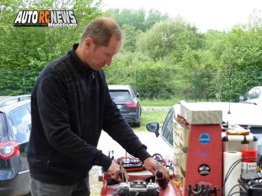reportage 4ème cf piste 1/8ème classique louviers club larcc val de reuil les 14 et 15 mai 2016.