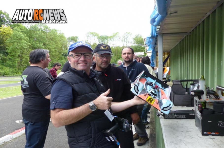 reportage 4ème cf piste 1/8ème classique louviers club larcc val de reuil les 14 et 15 mai 2016.