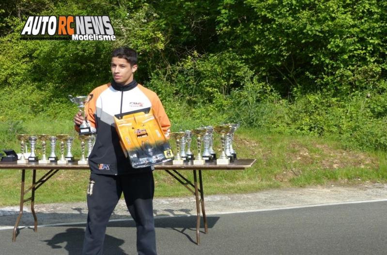 reportage 4ème cf piste 1/8ème classique louviers club larcc val de reuil les 14 et 15 mai 2016.