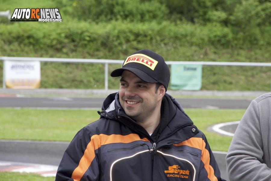 reportage 2ème cf piste 1/8 élite national 4 x 4 thermique à mulhouse club mccm les 14 et 15 mai 2016.
