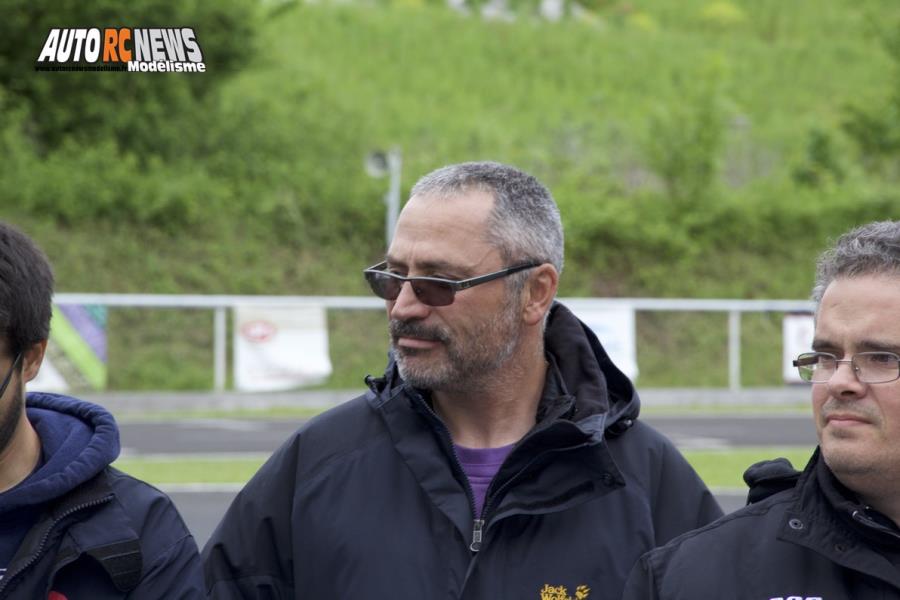 reportage 2ème cf piste 1/8 élite national 4 x 4 thermique à mulhouse club mccm les 14 et 15 mai 2016.