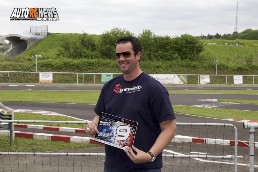 reportage 2ème cf piste 1/8 élite national 4 x 4 thermique à mulhouse club mccm les 14 et 15 mai 2016.