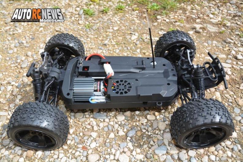 essai absima sand buggy asb1 4 wd réf : 12203 distribué par gvp racing.