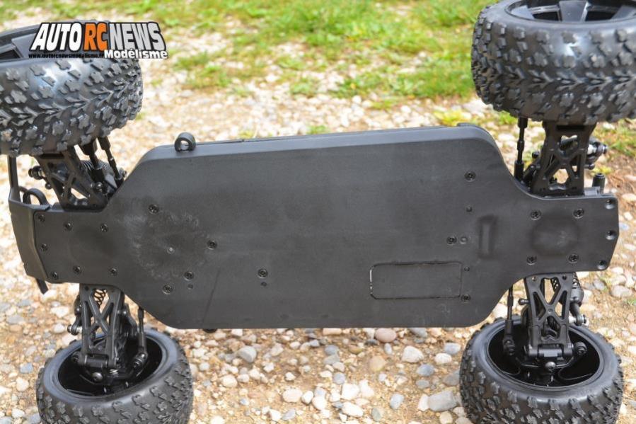 essai absima sand buggy asb1 4 wd réf : 12203 distribué par gvp racing.