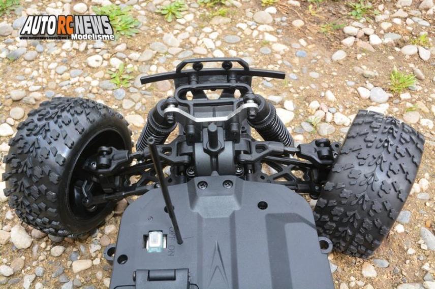 essai absima sand buggy asb1 4 wd réf : 12203 distribué par gvp racing.