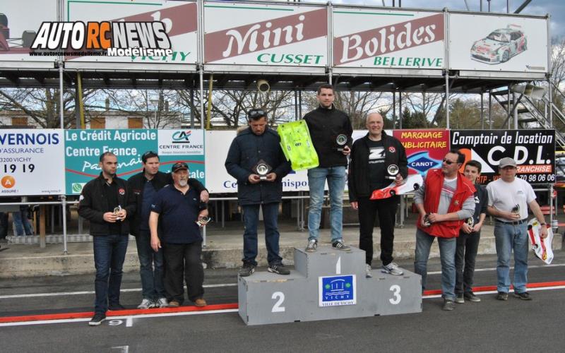 reportage 3ème cf piste 1/8ème classique à vichy club mbvcb les 9 et 10 avril 2016.