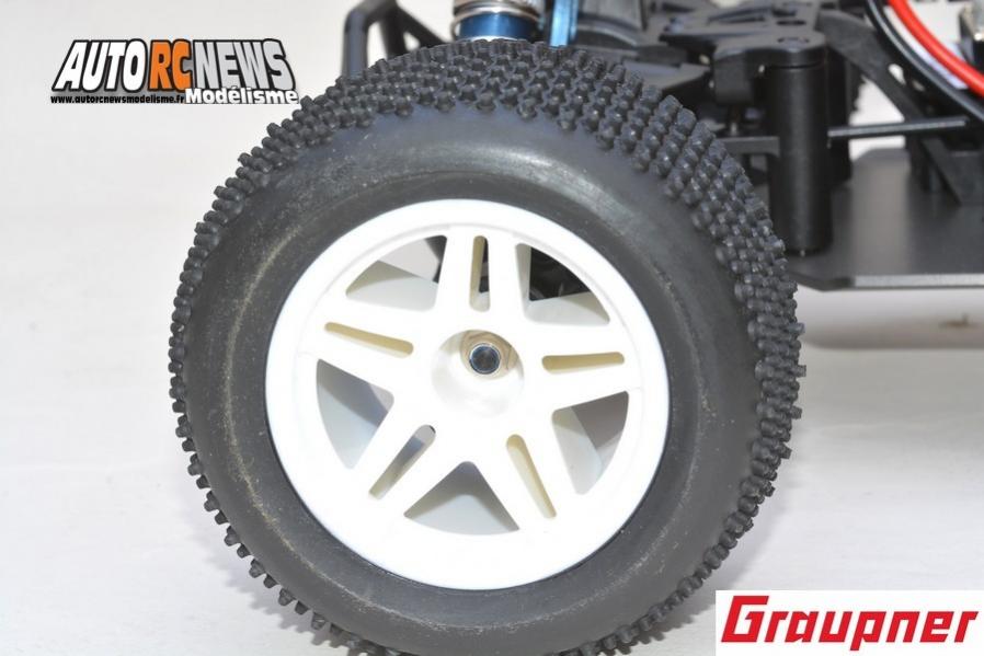 hobao hyper tt elektro truggy 1/10 brushless réf : 90183.rtr distribué par graupner.