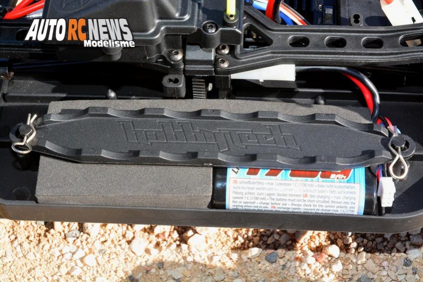 hobbytech revolt st10 2.0 rtr réf : 1.rev.st10.2.0.rtr distribué par imodel à toulouse.