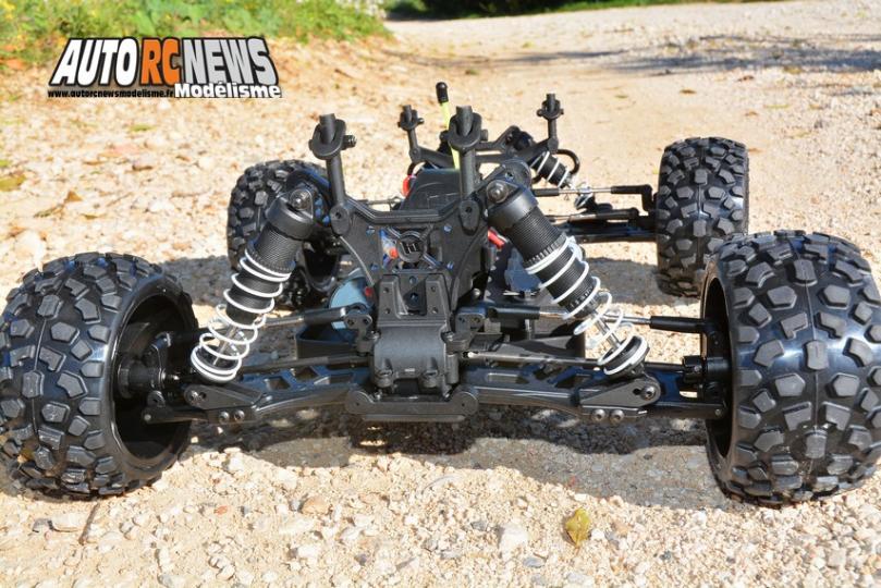hobbytech revolt st10 2.0 rtr réf : 1.rev.st10.2.0.rtr distribué par imodel à toulouse.