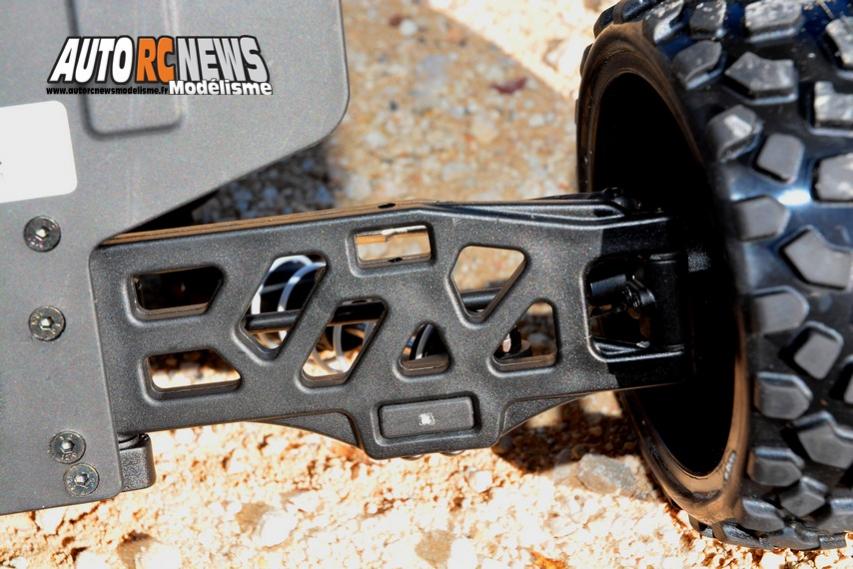 hobbytech revolt st10 2.0 rtr réf : 1.rev.st10.2.0.rtr distribué par imodel à toulouse.