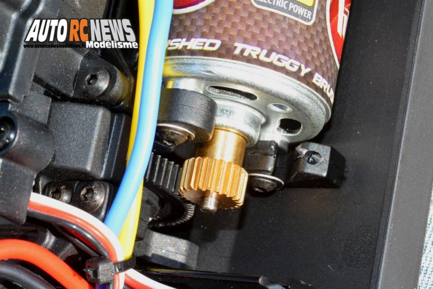 hobbytech revolt st10 2.0 rtr réf : 1.rev.st10.2.0.rtr distribué par imodel à toulouse.
