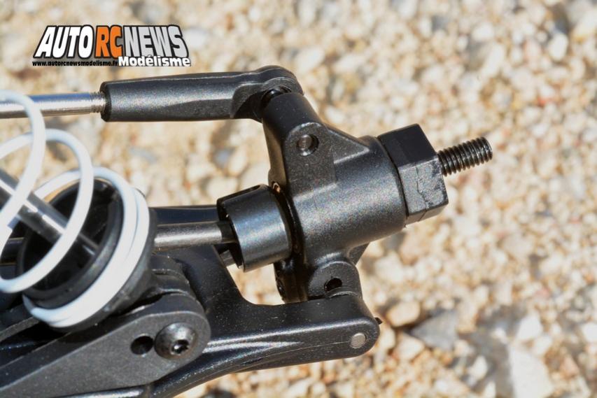 hobbytech revolt st10 2.0 rtr réf : 1.rev.st10.2.0.rtr distribué par imodel à toulouse.