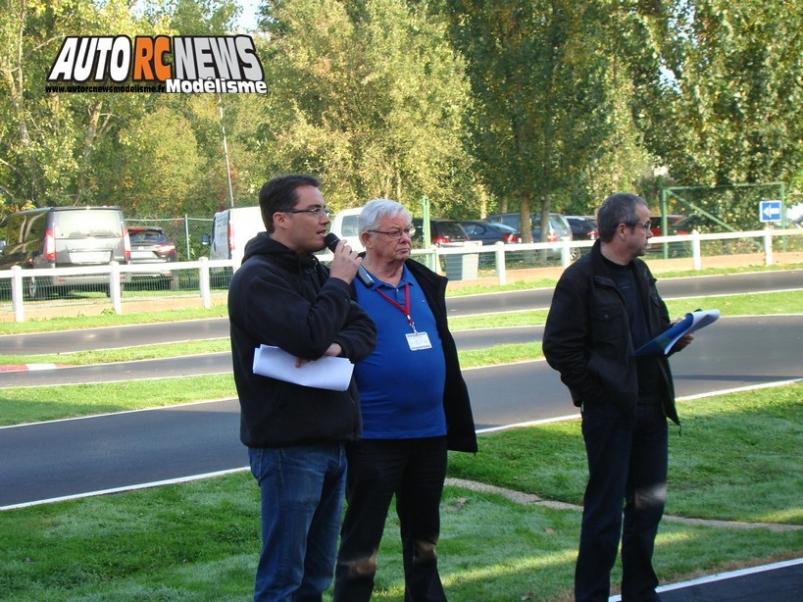 reportage coupe de france piste 1/5 à ris orangis tourisme, ff, f1 au club mrte les 10 et 11 octobre 2015.