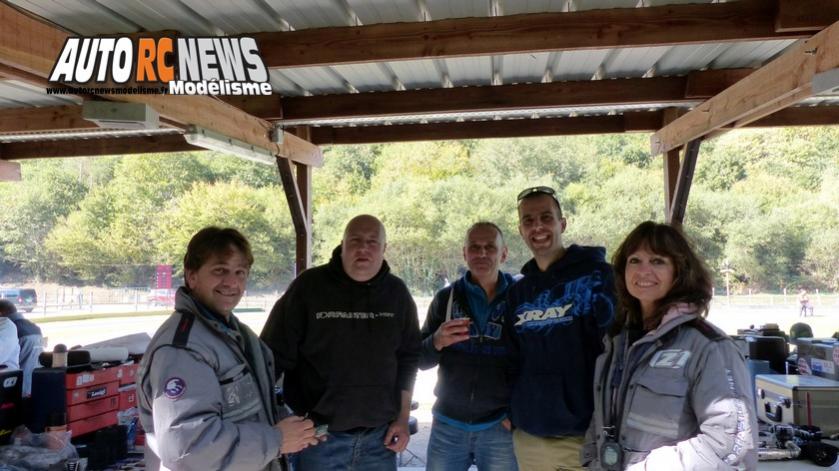reportage coupe de france piste 1/8 4 x 4 et classique à limoges club lmrc les 10 et 11 octobre 2015.