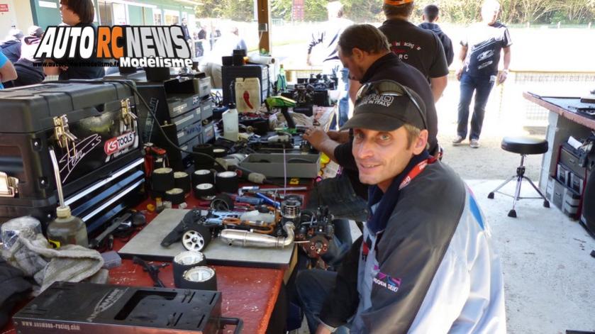 reportage coupe de france piste 1/8 4 x 4 et classique à limoges club lmrc les 10 et 11 octobre 2015.