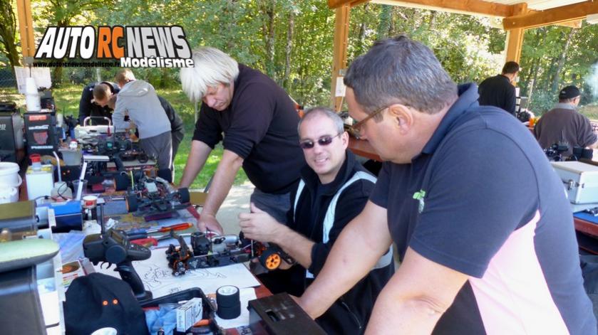 reportage coupe de france piste 1/8 4 x 4 et classique à limoges club lmrc les 10 et 11 octobre 2015.