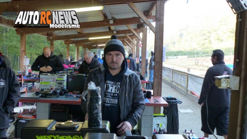 reportage coupe de france piste 1/8 4 x 4 et classique à limoges club lmrc les 10 et 11 octobre 2015.