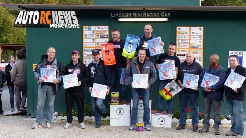 reportage coupe de france piste 1/8 4 x 4 et classique à limoges club lmrc les 10 et 11 octobre 2015.