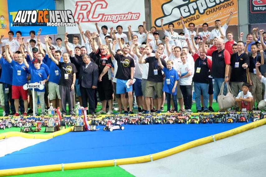 bruno coelho champion du monde tt 1/10 électrique 4 wd à yatabe arena au japon sur xray.