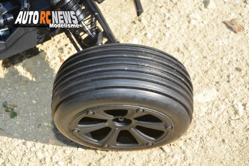 essai du pirate puncher t2m réf : t4922 nouveau tt 1/10 électrique brushed distribué par t2m à faulquemont.