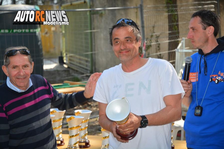 2ème cf électrique tt 1/10ème à meyrargues au club amm les 11 et 12 avril 2015, circuit lionel regal plateau de la plaine 13650 meyrargues.
