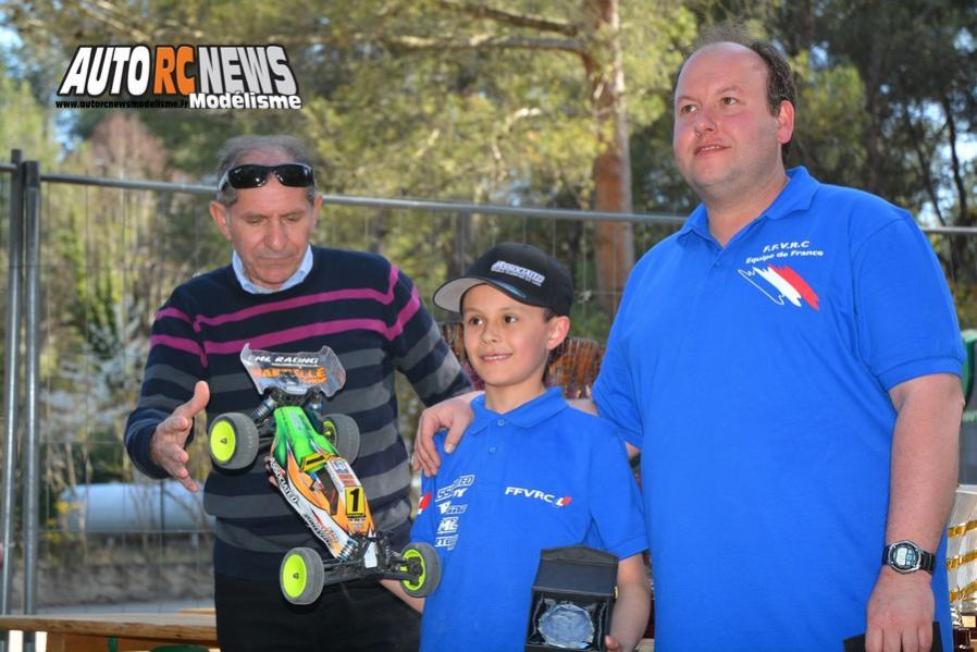 2ème cf électrique tt 1/10ème à meyrargues au club amm les 11 et 12 avril 2015, circuit lionel regal plateau de la plaine 13650 meyrargues.