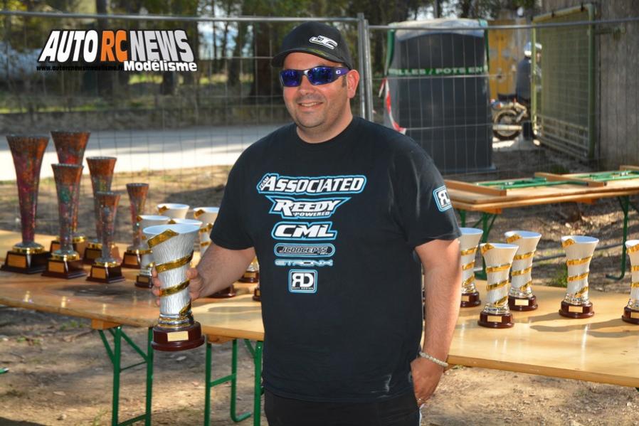 2ème cf électrique tt 1/10ème à meyrargues au club amm les 11 et 12 avril 2015, circuit lionel regal plateau de la plaine 13650 meyrargues.