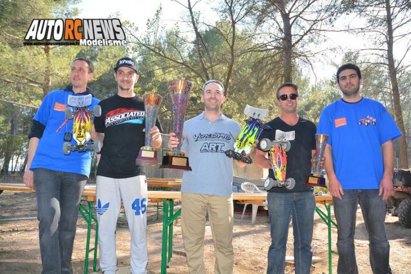 2ème cf électrique tt 1/10ème à meyrargues au club amm les 11 et 12 avril 2015, circuit lionel regal plateau de la plaine 13650 meyrargues.
