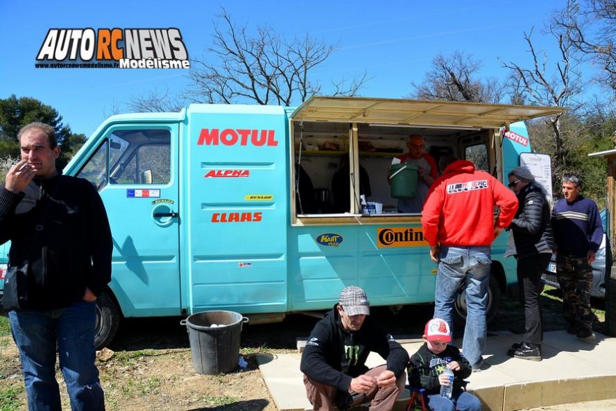 course open promo brushless tt 1/8ème thermique à apt au club pegase rc racing le dimanche 5 avril 2015.