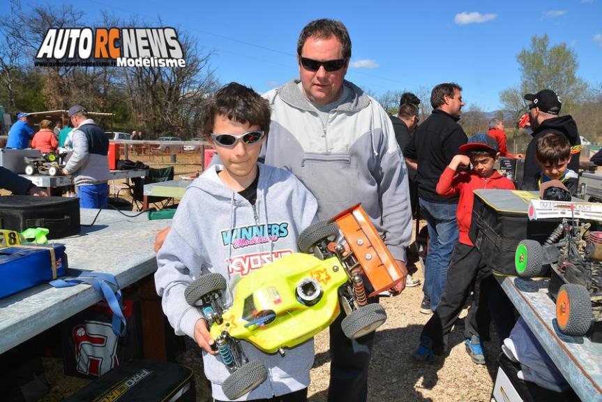 course open promo brushless tt 1/8ème thermique à apt au club pegase rc racing le dimanche 5 avril 2015.