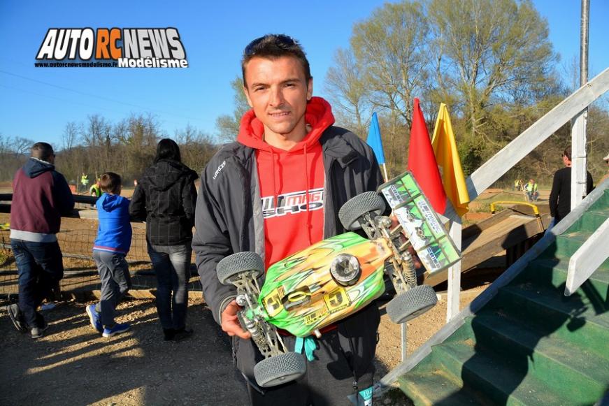 course open promo brushless tt 1/8ème thermique à apt au club pegase rc racing le dimanche 5 avril 2015.