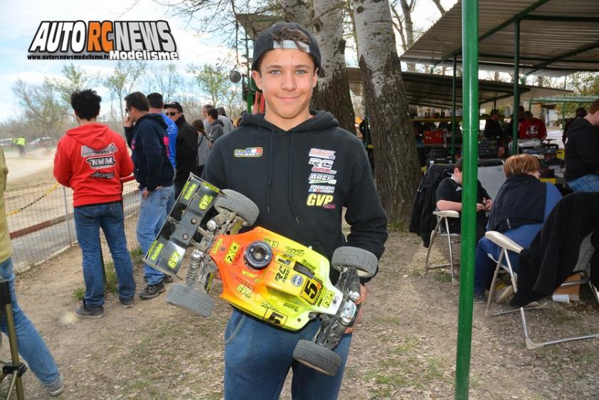 1ère cf national tt 1/8ème thermique à pertuis au club mbcp les 28 et 29 mars 2015, complexe sportif du farigoulier route d'Aix 84120 pertuis.