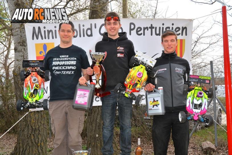 1ère cf national tt 1/8ème thermique à pertuis au club mbcp les 28 et 29 mars 2015, complexe sportif du farigoulier route d'Aix 84120 pertuis.