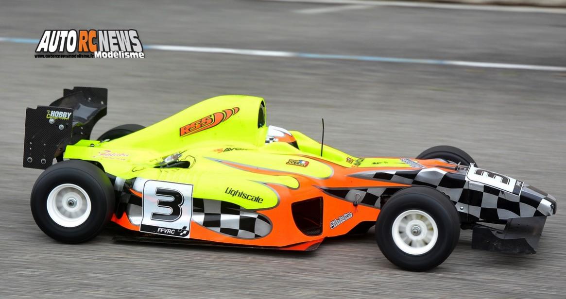 vidéo de la 1ère cf piste 1/5ème elite, ff et f1 qui s'est déroulée à beaumont monteux au club bmvrc les 21 et 22 mars 2015 avec christophe julliot qui termine 5ème de la finale f1. vidéo de la 1ère cf piste 1/5ème elite, ff et f1 qui s'est déroulée à beaumont monteux au club bmvrc les 21 et 22 mars 2015 avec christophe julliot qui termine 5ème de la finale f1.