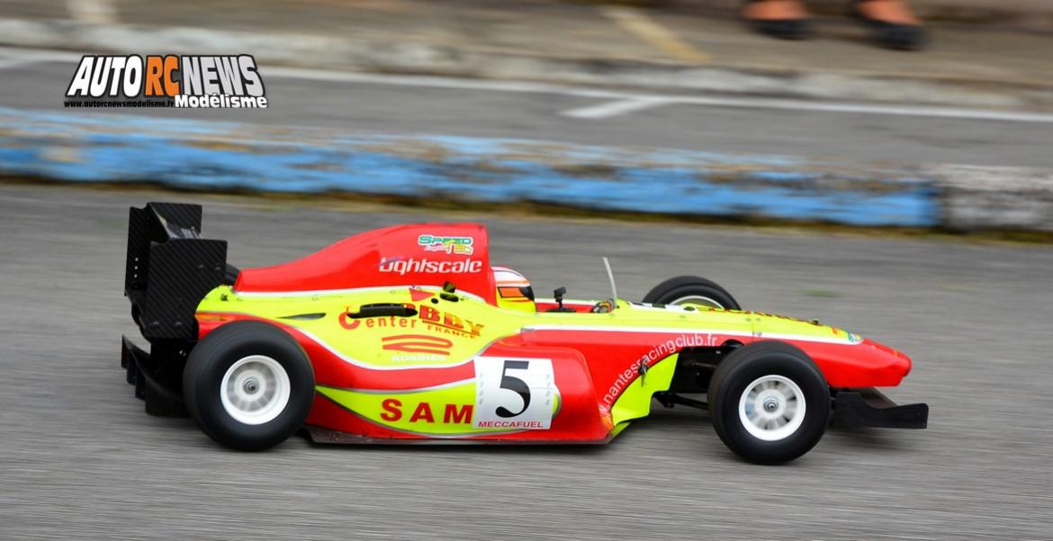 vidéo de la 1ère cf piste 1/5ème elite, ff et f1 qui s'est déroulée à beaumont monteux au club bmvrc les 21 et 22 mars 2015 avec jérémy hervouet qui termine 3ème de la finale f1. vidéo de la 1ère cf piste 1/5ème elite, ff et f1 qui s'est déroulée à beaumont monteux au club bmvrc les 21 et 22 mars 2015 avec jérémy hervouet qui termine 3ème de la finale f1.