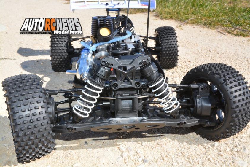 test t2m pirate blast réf : t4917 tt 1/10 thermique quatre roues motrices distribué par t2m à faulquemont.