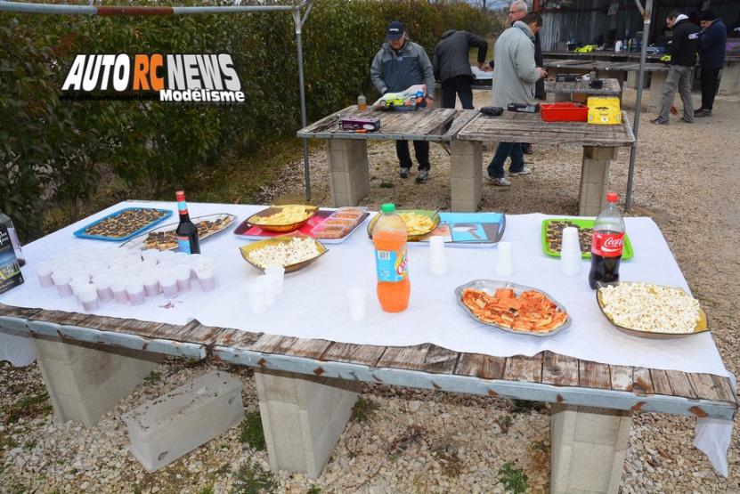 grand prix jean nougier 2015 sur le circuit de monteux du club amac situé quartier des confines route de sarrians dans le vaucluse.