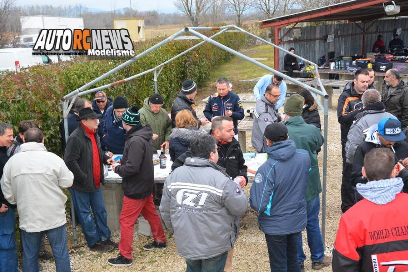 grand prix jean nougier 2015 sur le circuit de monteux du club amac situé quartier des confines route de sarrians dans le vaucluse.