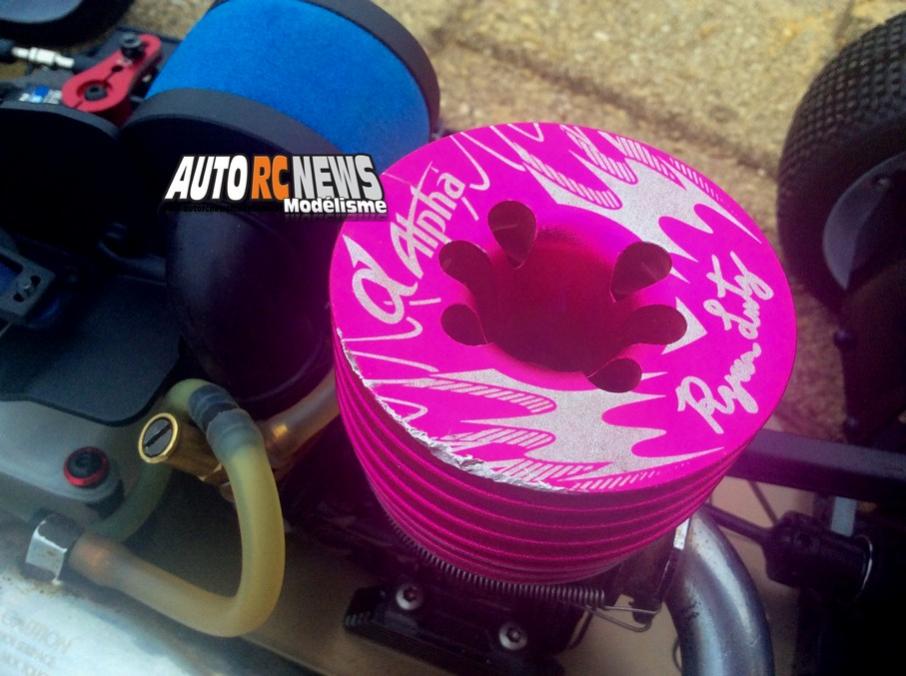 kevin michaudet et son mugen mbx7r sur la piste du mrcl de longvic