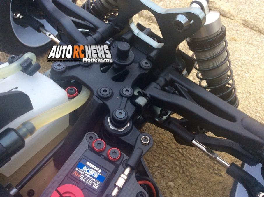 kevin michaudet et son mugen mbx7r sur la piste du mrcl de longvic