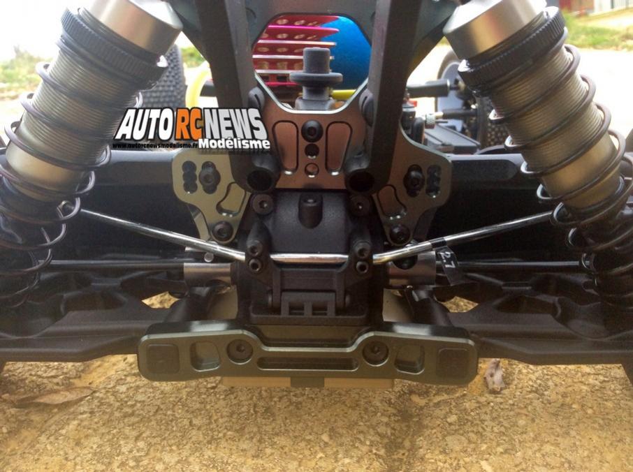 kevin michaudet et son mugen mbx7r sur la piste du mrcl de longvic
