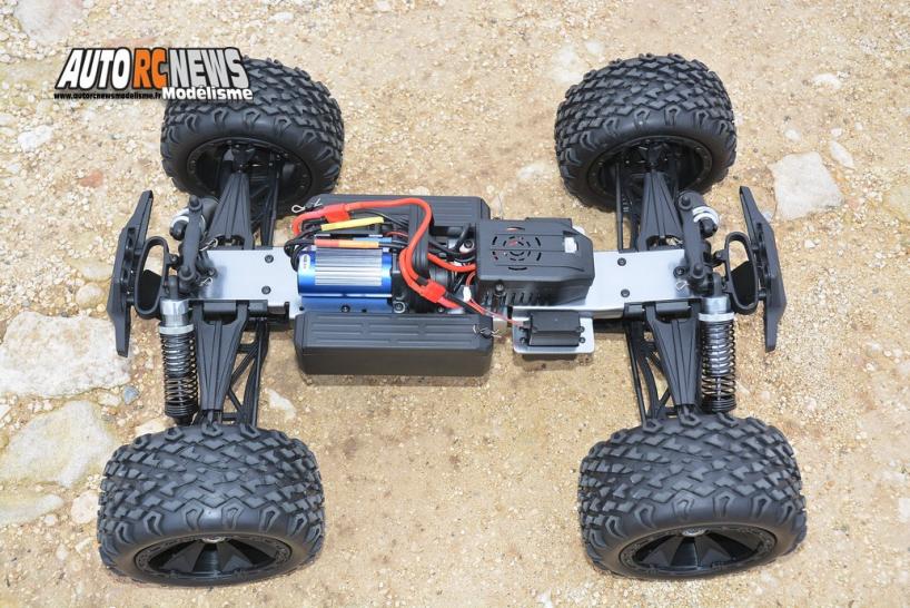 test pirate grizzly t2m réf : t4915 avec accus li-po powerhouse 6000mA en 45c