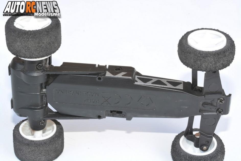 hpi q32 baja buggy réf :114060 distribué par avio et tiger