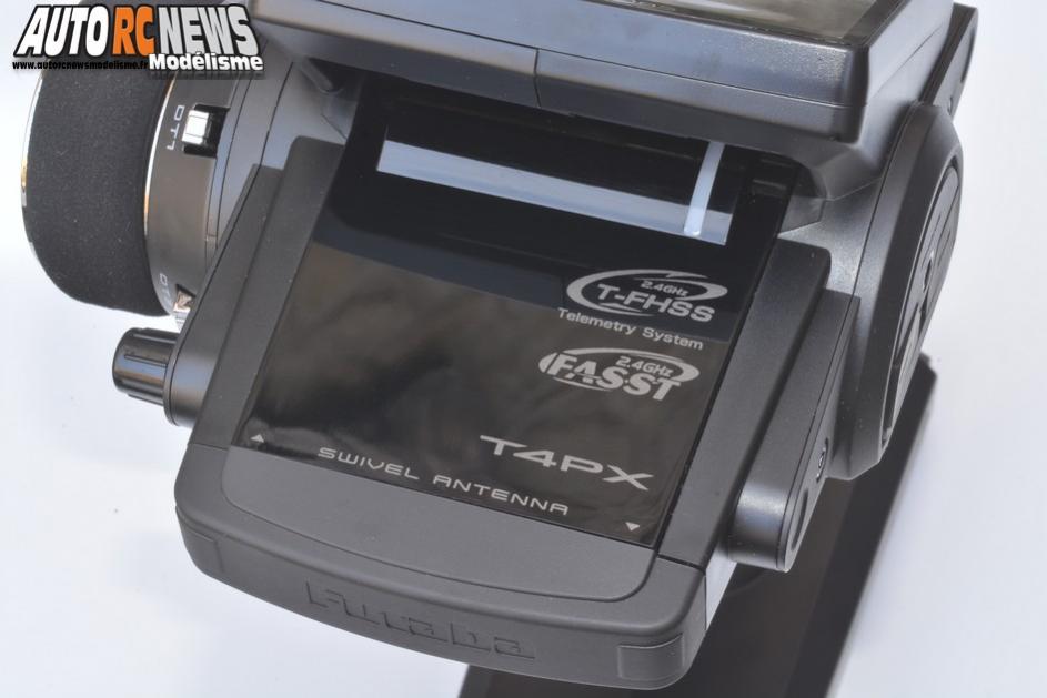 radio futaba 4px réf : futk4905 distribuée par avio et tiger